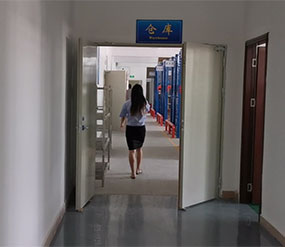 (視頻)全檢包裝，倉庫